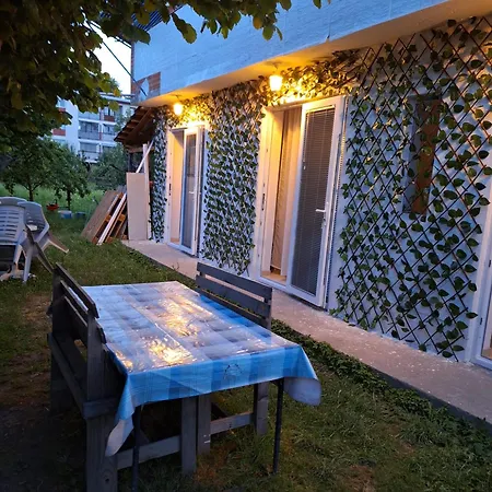 Guest house Yahya *